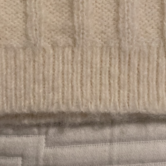 RE ISSUE Women’s Wool and Alpaca Long Sleeve Quiet Luxury Sweater SZ XS Cream - Picture 5 of 13